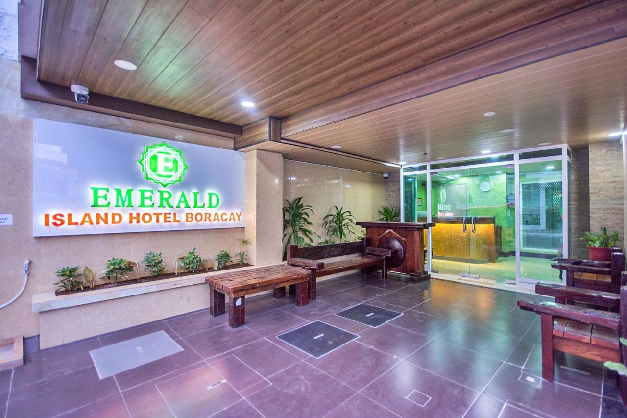 Emerald Island Hotel Balabag  ภายนอก รูปภาพ